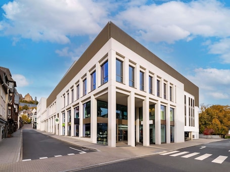 Fachada. B&B Hotel Marburg