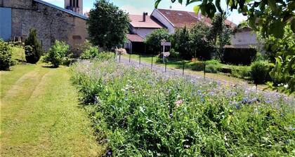 Charming Renovated Farmhouse: Quiet Village, Near Baccarat and Hiking Trails