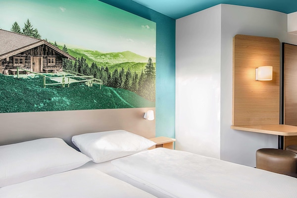 Schreibtisch, schallisolierte Zimmer, kostenloses WLAN