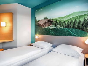 Twin Room | Desk, soundproofing, free WiFi - B&B Hotel München-Putzbrunn (Putzbrunn)