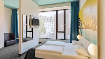 Desk, WiFi (free), bed sheets