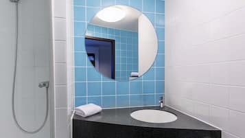 Schreibtisch, schallisolierte Zimmer, kostenloses WLAN, Bettwäsche