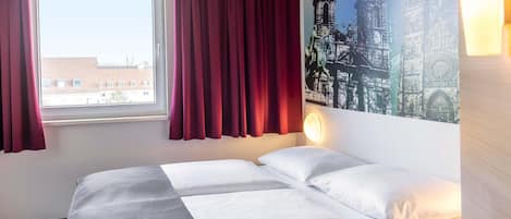 Doppelzimmer | Schreibtisch, schallisolierte Zimmer, kostenloses WLAN, Bettwäsche