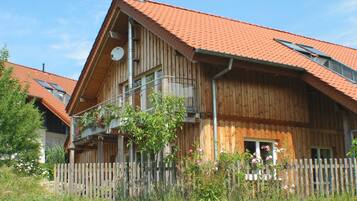 Familienchalet, Haustiere gestattet (Haus Christina) | Allergikerbettwaren, individuell eingerichtet, Verdunkelungsvorhänge