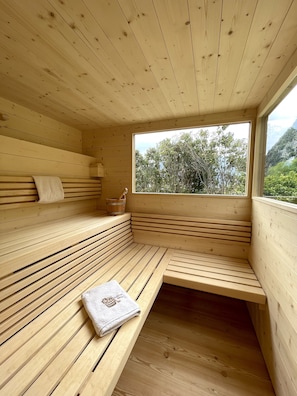 Sauna - Historic villa, 1 km to the beach, 500m to the city, pool, sauna (Riva del Garda)