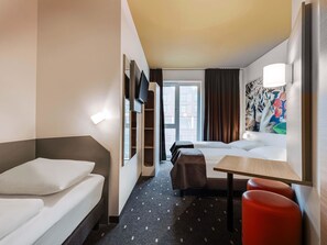 Tremannsrom | Skrivebord, lydisolert, wi-fi (inkludert) og sengetøy