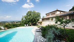 Unclassified image, 4 of 28, button - Cottage la Vita Siena for 6 with private pool in a peaceful area in Siena city (siena)