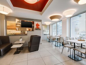 Dining - B&B Hotel Bremerhaven (Bremerhaven)