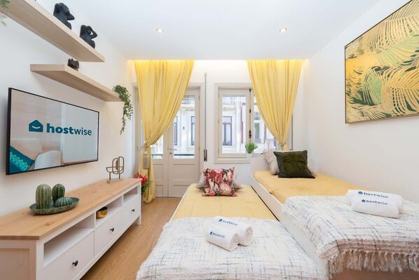 2 Schlafzimmer, Bügeleisen/Bügelbrett, Reisekinderbett, WLAN