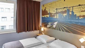 Double Room | 1 bedroom, hypo-allergenic bedding, desk, soundproofing