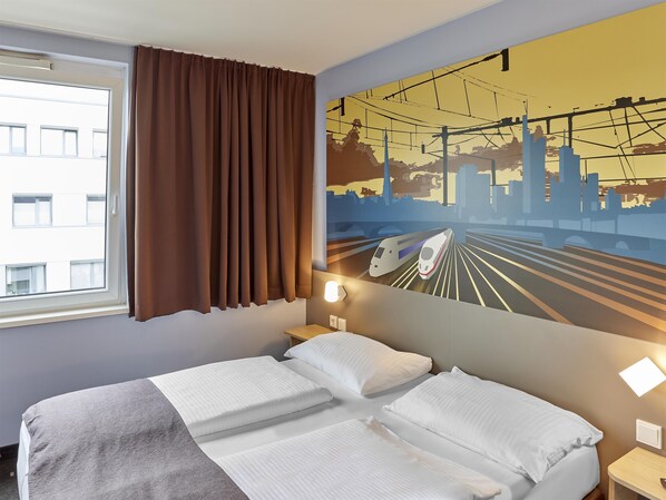 Double Room | 1 bedroom, hypo-allergenic bedding, desk, soundproofing