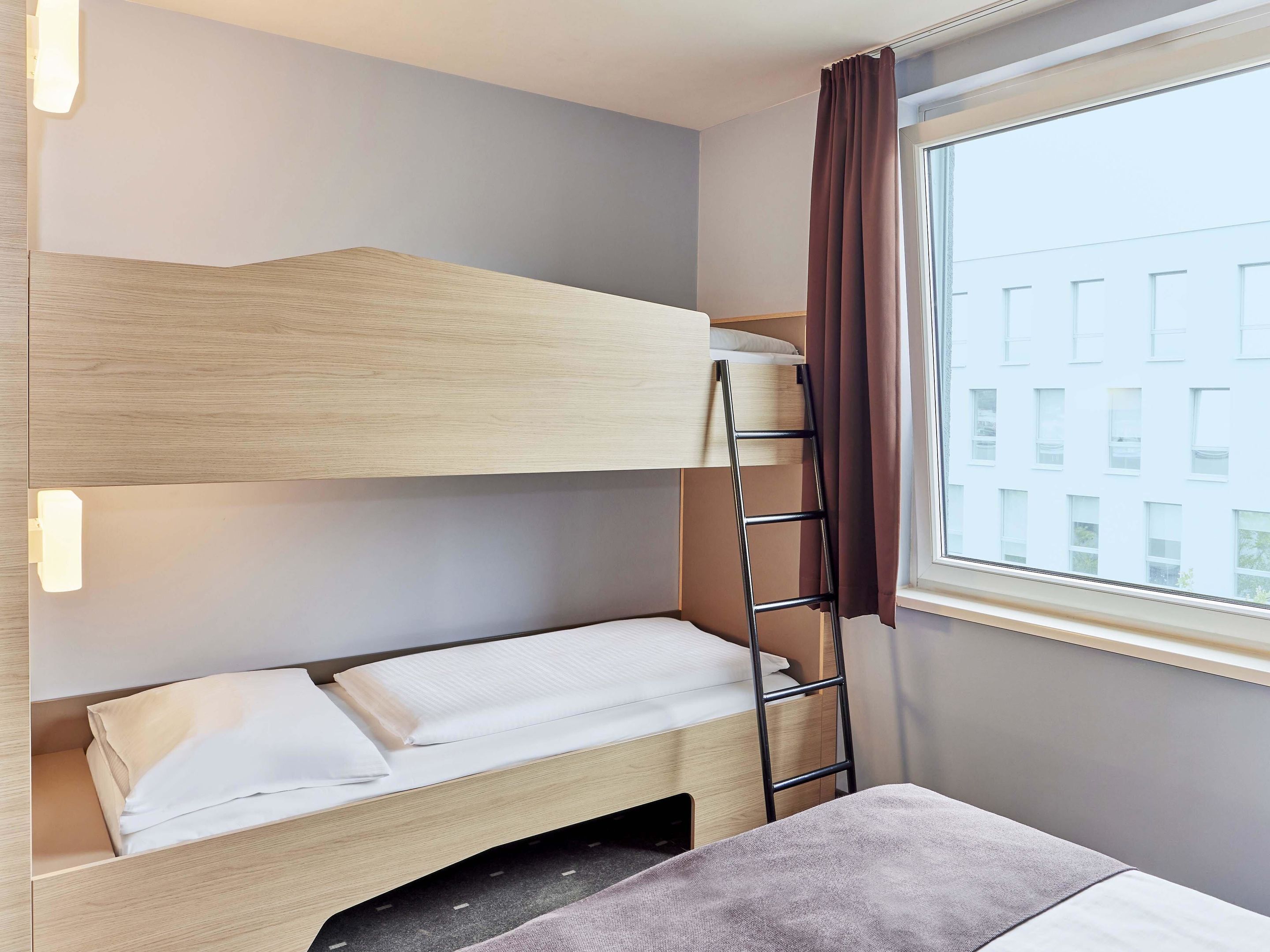 Foto - B&B Hotel Saarbrücken-Hbf