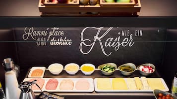 Daily buffet breakfast (EUR 13.9 per person)