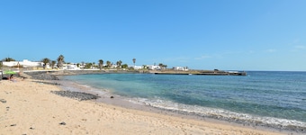 Casa de vacaciones "El Graciosero" cerca de la playa con vistas al mar, Wi-Fi y terraza