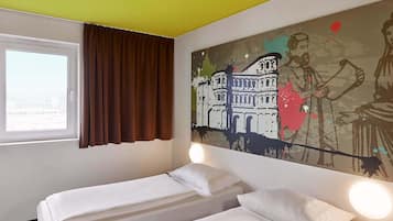 Bureau, chambres insonorisées, Wi-Fi gratuit, draps fournis