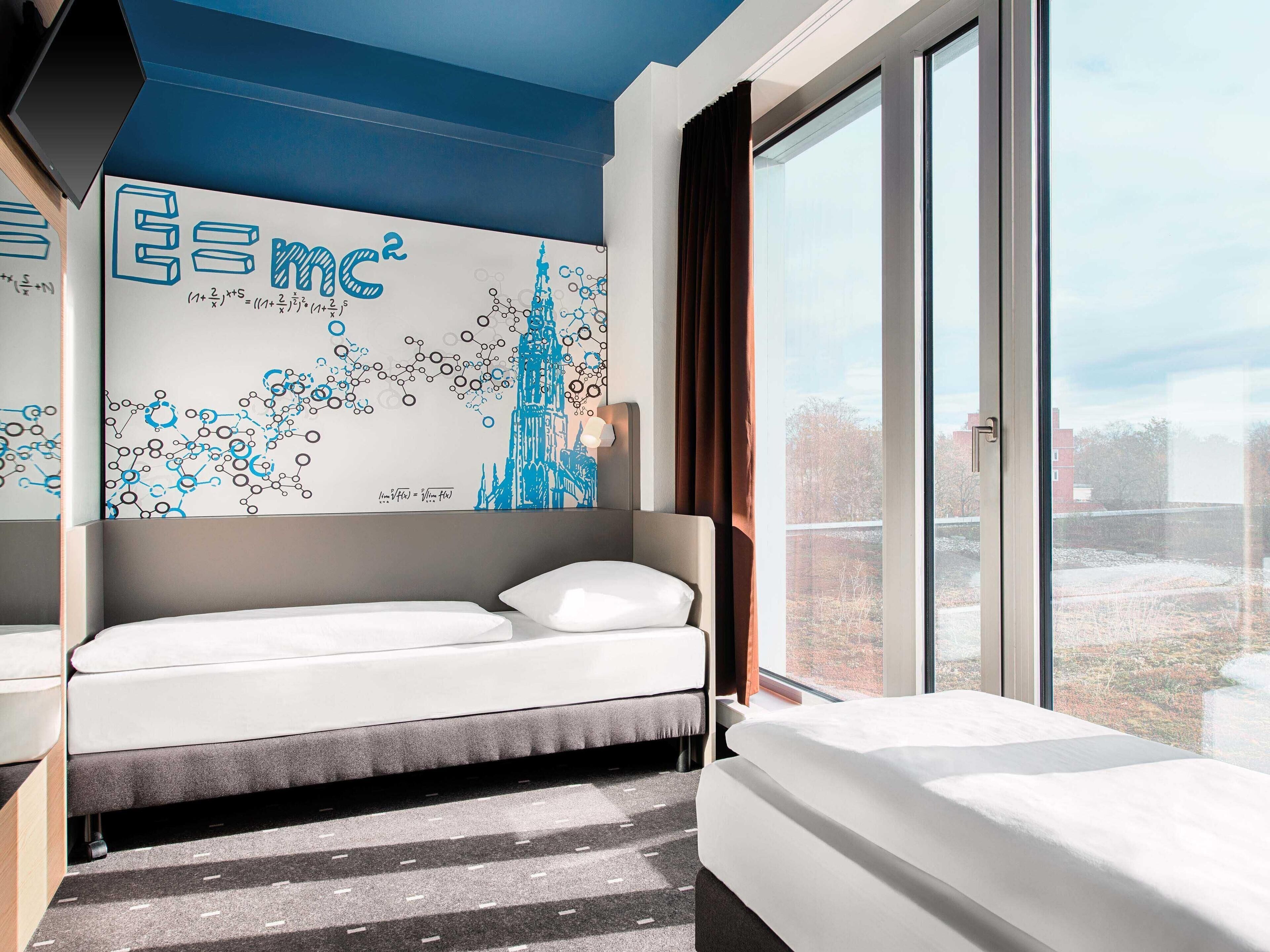 淋浴设施、吹风机