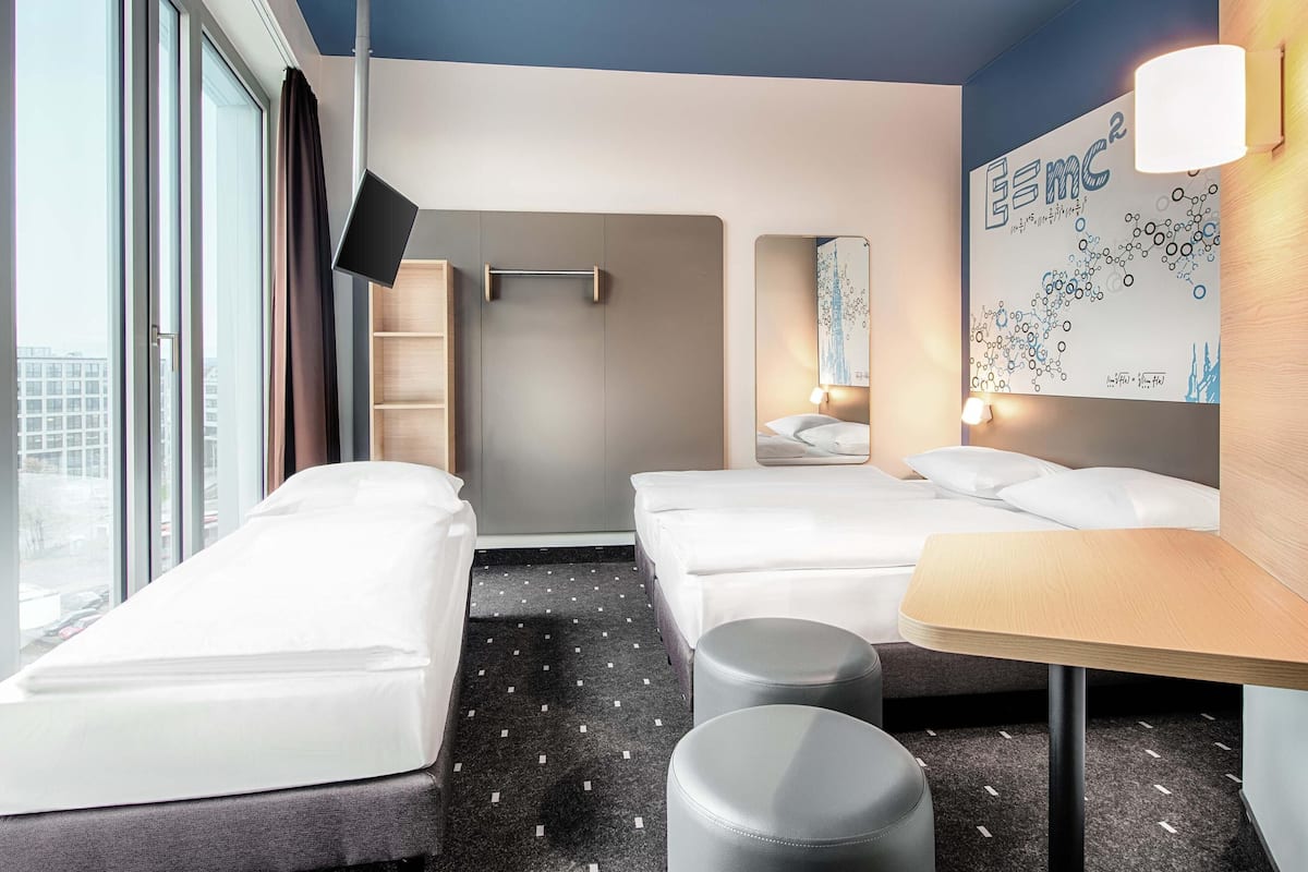 Tremannsrom | Skrivebord, lydisolert, wi-fi (inkludert) og sengetøy