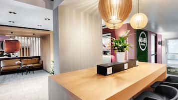 Hypo-allergenic bedding, desk, soundproofing, free WiFi