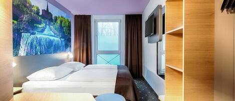 Double Room | Hypo-allergenic bedding, desk, soundproofing, free WiFi
