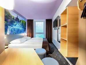 Double Room | Hypo-allergenic bedding, desk, soundproofing, free WiFi - B&B Hotel Kassel-Süd (Lohfelden)