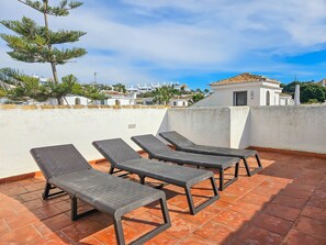 Terrace/patio - 3 Bed Townhouse  with roof terrace, 100m to beach (La Cala de Mijas)
