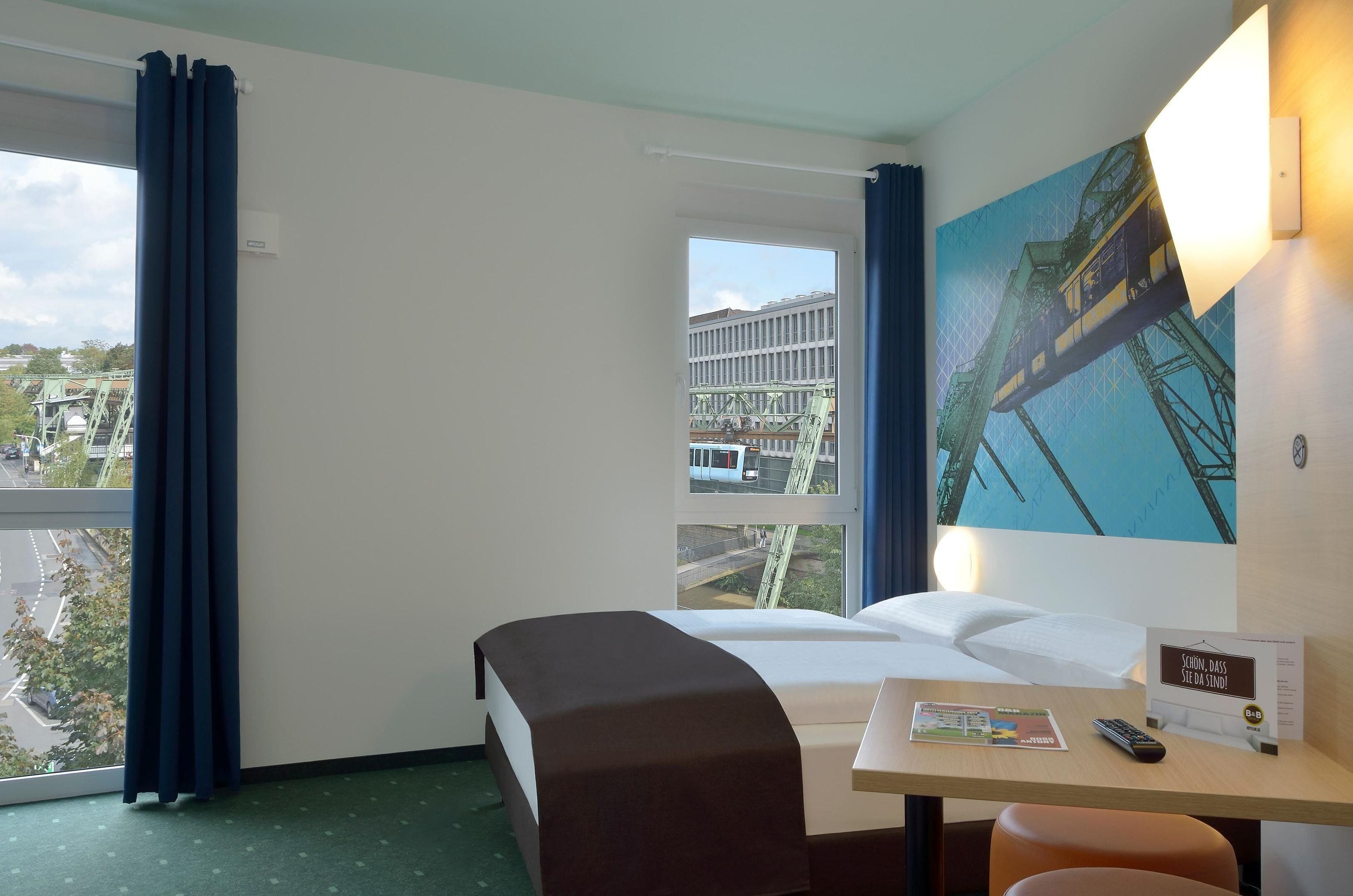 Literie hypoallergénique, bureau, chambres insonorisées, Wi-Fi gratuit