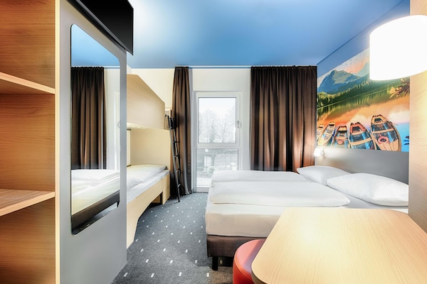 Allergikerbettwaren, Schreibtisch, kostenloses WLAN, Bettwäsche