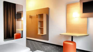 Allergikerbettwaren, Schreibtisch, kostenloses WLAN, BettwÀsche