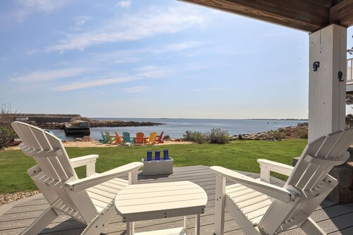 Sunrise on the Cove: Unparalleled Views!