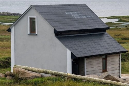 Tory Island 1-Bed Apt, Sleeps 4, Parking, Sea View