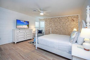 4 bedrooms, iron/ironing board, free WiFi, bed sheets