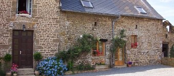 3 Bed Cottage - Sleeps 5 - Garden - Parking - Wifi