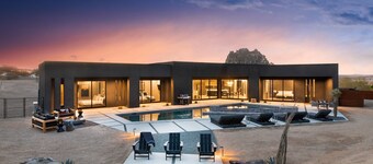 Boulder Cove by Fieldtrip | Iconic Modern with Pool, Hot Tub & Views