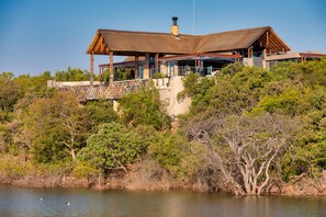 Exterior - Ingwe Lodge (Vaalwater)