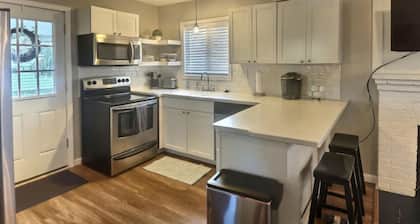 Cozy Cottage: A Memory Making Place by Cedar Point