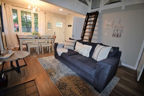 Cozy Cottage: A Memory Making Place by Cedar Point