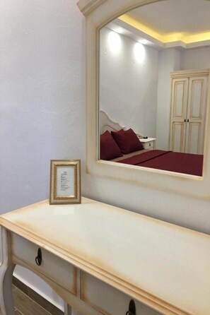 Soundproofing - Sunset Hotel & Studios (Karpathos)