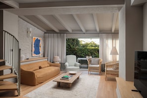 Design Villa, 3 Bedrooms, Private Pool | Living area