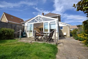 Cottage | Exterior - 4 Brooks Close (Bembridge)