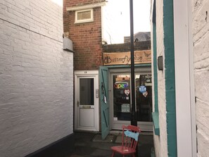 Cottage | Interior