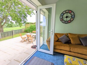Cottage | Living area | LCD TV - Hilltops (Ventnor)