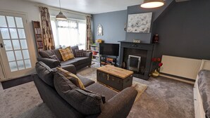 Cottage | Living room - Hinton House (Newport)