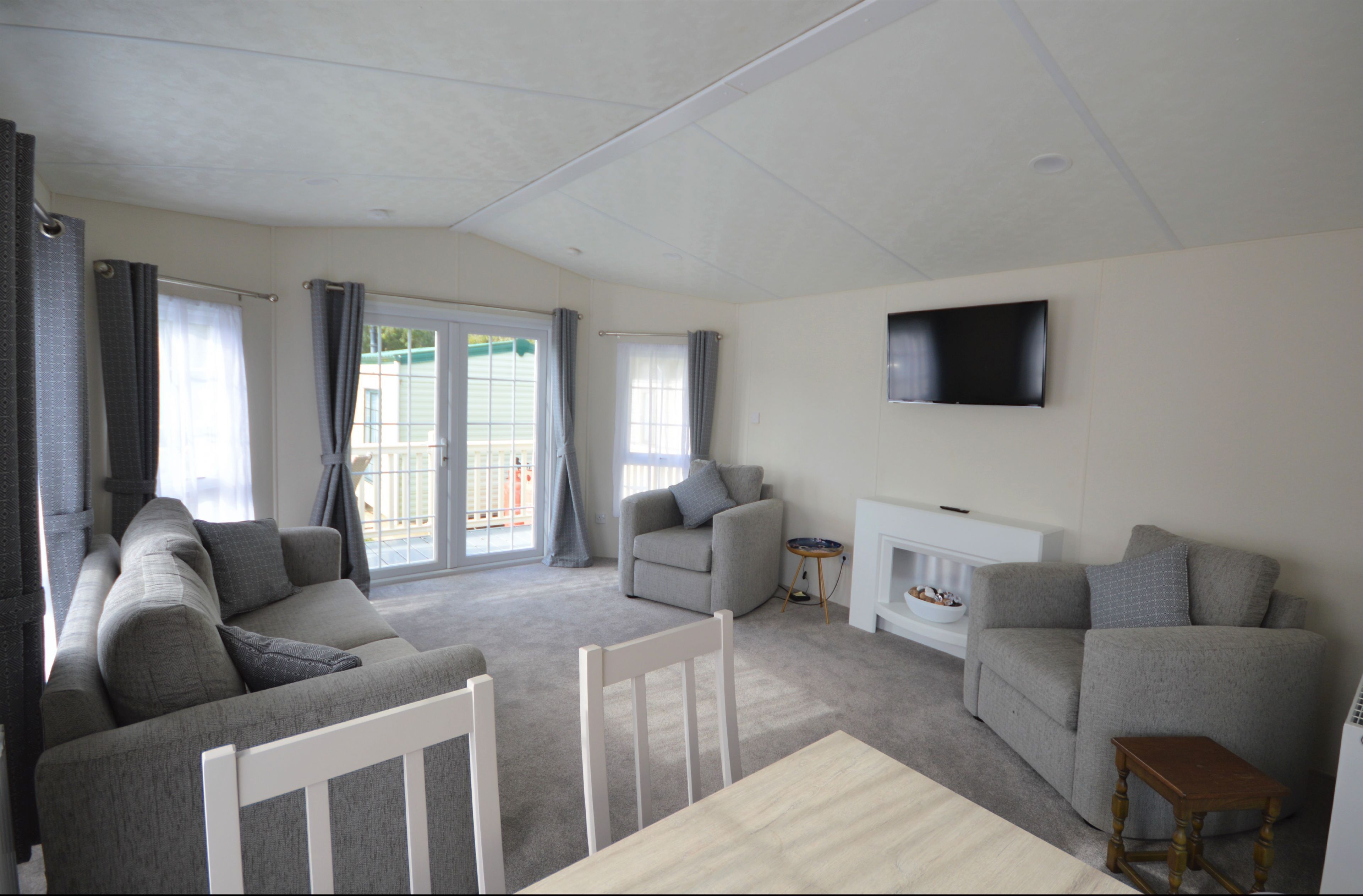 Cottage | Living room | LCD TV