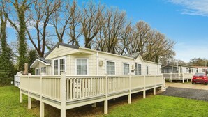 Cottage | Exterior - Langford Lodge (Sandown)