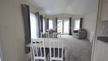 Cottage | Living room | LCD TV