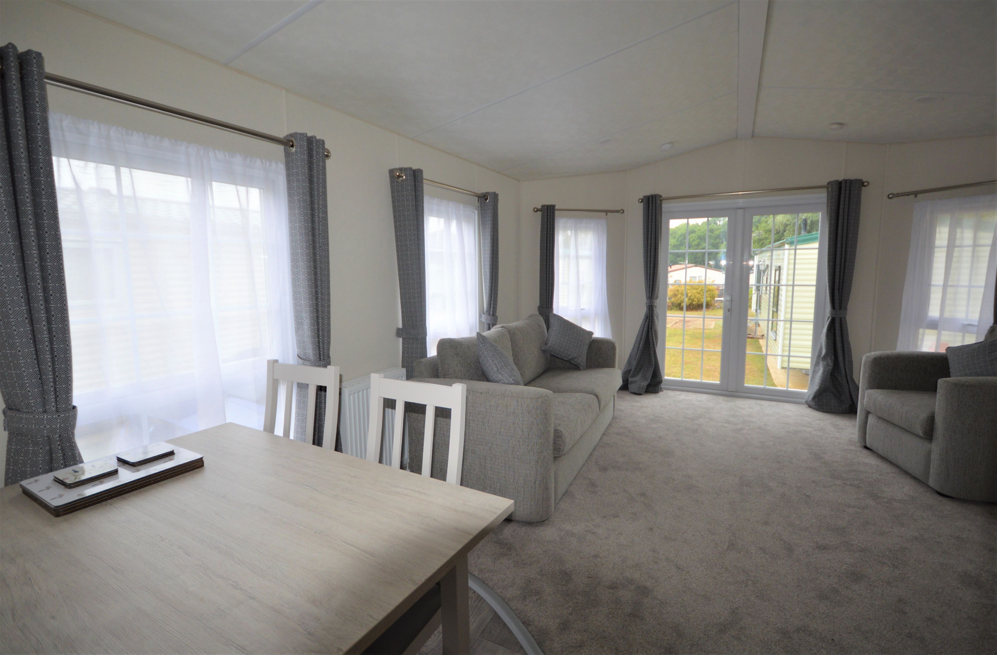 Cottage | Living room | LCD TV