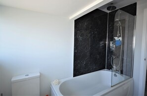 Bathroom - Sea Breeze (Cowes)