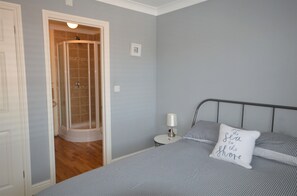 4 chambres, draps fournis