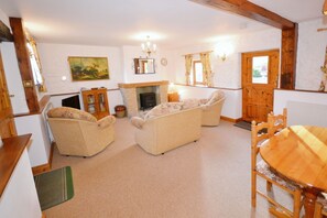 Cottage | Living area | LCD TV - The Stables (Ryde)