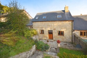 Cottage | Exterior - The Stables (Ryde)